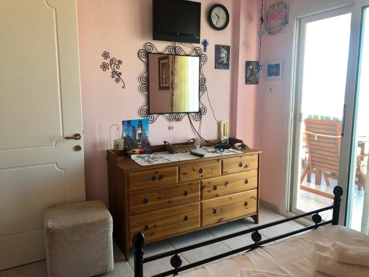 Gerakini 2Br Apt With Shared Pool Kültér fotó